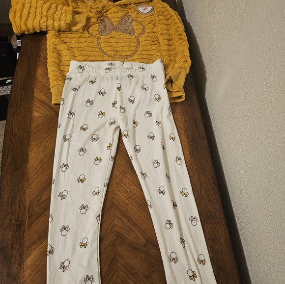 Minnle Mouse Other - MINNIE DISNEY JUNIOR  2- LEGGINGS SET  MUSTARD/WHITE SIZE 5